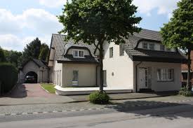 Interessiert an mehr eigentum zur miete? 4 Zimmer Wohnung Zu Vermieten Heidestrasse 21 46242 Bottrop Fuhlenbrock Mapio Net