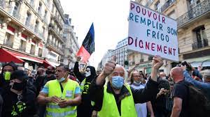 Aujourd'hui quatre sujets sont à l'ordre du jour : Gilets Jaunes Environ 6 000 Personnes Ont Manifeste Dans Toute La France Dont 2 500 A Paris Annonce Gerald Darmanin