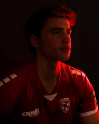 Kwame Awuah (@kayawuah)