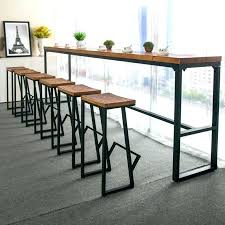 High Table With Metal Frame And Rustic Woodblock Bar Top Matching Stools With Footr Mesas Para Restaurante Mobiliario Para Restaurante Muebles Hierro Y Madera