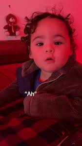 Baby Who Cant Talk Singing Golden