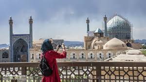 El gobierno de irán ha afirmado este lunes que las conversaciones iniciadas con arabia saudí para intentar acercar posturas tras años de tensiones están transcurriendo en una buena atmósfera. Iran Tourist Arrivals Neared 8 Million In Early 2019 Tourism Chief Pars Today