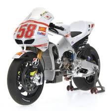 I am particularly satisfied that alvaro bautista will ride a honda rc213v in the colours of team san carlo honda gresini next year. Honda Rc212v San Carlo Honda Gresini Marco Simoncelli Motogp 2011 L E 6658 Pcs Template