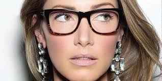 I was able to wear the product for a few months before the irritation began. Bobbi Brown S Makeup Tips For Glasses Wearers