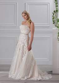 Maybe you would like to learn more about one of these? Miss Emily Kollektion 2018 Tres Chic Plus Size Brautmode Brautkleid Hochzeitskleid 24 Gerrys Brautmoden Und Festmoden Neuss Bei Dusseldorf