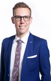 Seth Proctor's Instagram, Twitter & Facebook