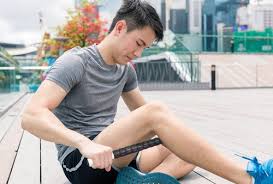 How to use a foam roller. How To Use A Muscle Roller Stick Relax The Muscle