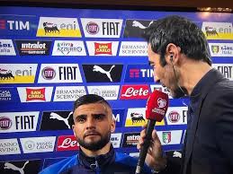 Последние твиты от lorenzo insigne (@lor_insigne). Lorenco Insine Yavno Ne Sozdan Dlya Intervyu Pikabu