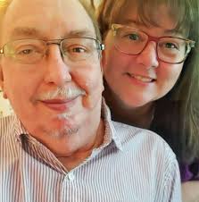 Bit of an odd question! Is there a recommended place to turn in a ton of  change for cash, with no fees?😅 Like no Coinstars is what I mean. I think  Horrocks