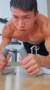 Elvis Serrano (elvisserrano)