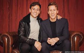 .biological father in time, as children tend to look like their parents (though looking more like their fathers for evolutionary reasons has as far as the child's biological parentage is concerned, i would be very surprised if tom and dustin don't find out at some point, if only so that they can tell their son. Dustin Lance Black And Tom Daley Share First Pics Of Baby Boy