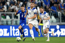 City striker dzeko films sarajevo fireworks after getting world cup 2014 place. Dres Trikot Bosnien Und Herzegowina Edinburgh Dzeko 2019 2020 Ebay