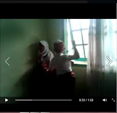 Ini contoh surat lamaran kerja guru, dalam bahasa indonesia dan contoh surat lamaran kerja sebagai guru sd, smp, sma, smk. Video Pemukulan Siswi Ternyata Di Bukittinggi Kabarpadang Com