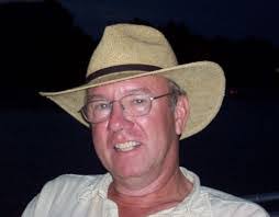 Benjamin Hinz's Instagram, Twitter & Facebook