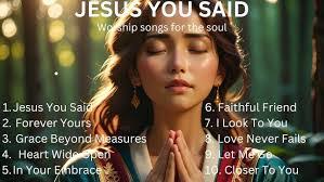 Sarah Manzi's Instagram, Twitter & Facebook