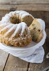 Rezept Fur Gesunder Guglhupf Ohne Zucker Und Butter Dafur Mit Kokosol Und Ahornsirup Die Gesunde Alternative Aus Gesund Backen Backrezepte Kuchen Und Torten