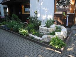 Ein Mediterraner Garten 26 Ideen Zum Nachmachen Homify Mediterraner Garten Mediterrane Gartengestaltung Garten
