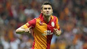 Ligue 1 takımlarından lille'de forma giymektedir. Burak Yilmaz Galatasaray Bunun Ustesinden Gelecektir Ayaga Kalkacaktir Onedio Com