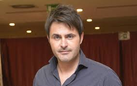 Herec, moderátor, produkční www.tvfestival.cz, manažer skupiny melodica: Tuknete Si S Celebritou Herec Miroslav Simunek Slavi 39 Ahaonline Cz