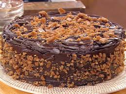 Get This All Star Easy To Follow Sour Cream Toffee Fudge Cake Recipe From Emeril Lagasse Fudge Cake Recipe Fudge Cake Cake Recipes