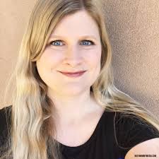 How to Make Money Selling LipSense (and a GIVEAWAY!)