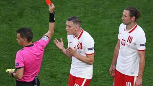 Grzegorz krychowiak, piłkarz polskiej reprezentacji, pokazał się na twitterze w cudnym płaszczu. Euro 2020 Grzegorz Krychowiak Nie Zagra W Meczu Przeciwko Hiszpanii Sport Tvp Pl