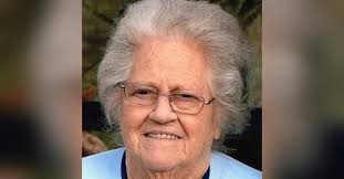 Martha Lou Lakes Obituary