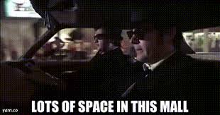 YARN | lots of space in this mall | The Blues Brothers (1980) | Video gifs  by quotes | 6606e1d4 | 紗