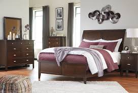 Tops feature oak veneers, while the cases are made with birch veneers and hardwood solids. Ashley Evanburg 6pc Bedroom Set Queen Sleigh Bed Two Nightstand Dresser Mirror C Ashley Bedroom Furniture Sets Ashley Furniture Living Room Ashley Bedroom Sets