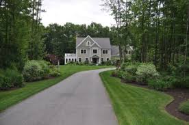 Small front garden ideas with parking can also make your home look appealing. 28 Landscaping Along A Driveway Ideas Landscape Design Driveway Landscaping Driveway
