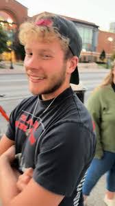 Kyle Saylor's Instagram, Twitter & Facebook