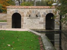 Des lieux, rues et places voisins de ouges. Ouges Echo Des Communes