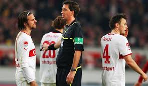 Der dfb verzichtet bald auf manuel gräfe, seinen besten schiri. Schiri Check 5 Saison 2011 2012