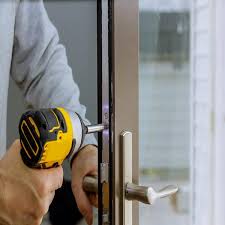 A car key replacement costs anywhere from $75 to $250 for most transponder models. 2021 How Much Does It Cost To Hire A Locksmith Hiretrades