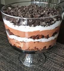 Oreo and pudding lovers will love this dessert. Easy And Delicious Oreo Brownie Trifle Kindly Unspoken