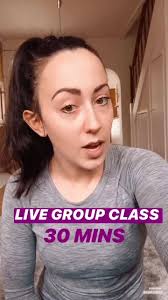 Playing around with some kettlebell sequences for some of our online  project phases!💜