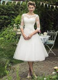 Beste hochzeitskleid knielang von brautkleid standesamt kleid knielang. 1567 A Linjeformat Rund Urringning Knalangd Tyll Brollopsklanning Med Applikationer Spetsar Blomma Or Kleider Hochzeit Hochzeitskleid Brautkleid Knielang