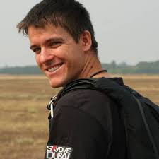 What adhesive works well for bonding Dyneema together?