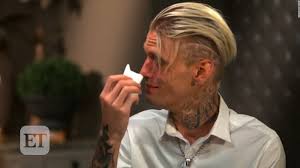 Aaron carter's response to an artist who called him out for stealing his work is all kinds of carter is the younger brother of backstreet boys' nick carter. Aaron Carter Reveals Battle With Multiple Mental Health Issues Cnn