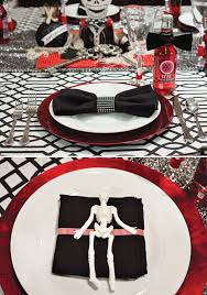 Black And White Halloween Table Decor Pin On Black White With Color Accents