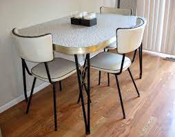 My Retro Dining Room Table In 2019 Retro Dining Table Retro Kitchen Tables Retro Table Chairs