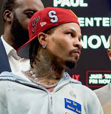 What does Rocky think about the 14 oz gloves?