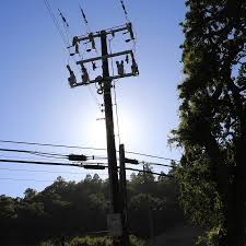 Rolling blackouts hit california on august 14 as temperatures soared into the triple digits. California Expresses Frustration As Blackouts Enter 4th Day The New York Times
