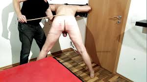 Pillory and spanking di Master Drex | Faphouse