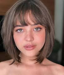 These types of haircuts are suitable for women of all ages and personalities, and you just need to find your style. Short Hair With Thin Bangs Short Haircuts With Bangs Cute Hairstyles For Short Hair Short Hair With Bangs