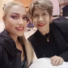 Un nuevo año, una nueva oportunidad para crecer, soñar y conquistar. Que  este 2025 esté lleno de luz, amor y grandes logros. ¡Vamos con todo! ✨🎉  #FelizAñoNuevo #NuevosComienzos"