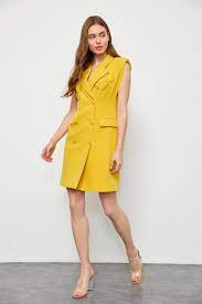 Sarı Zincir Detaylı Kolsuz Ceket Elbise