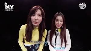 Idols As My Favorite Youtubers Twitch Streamers K Pop Amino