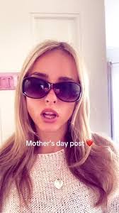 Tabitha Lilly's Instagram, Twitter & Facebook