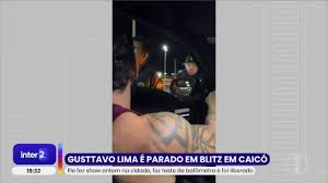 Gusttavo Lima é parado em blitz em Caicó